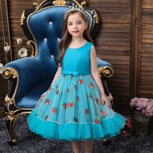 Bordados de Fresa Amable Vestido Niña TQE044