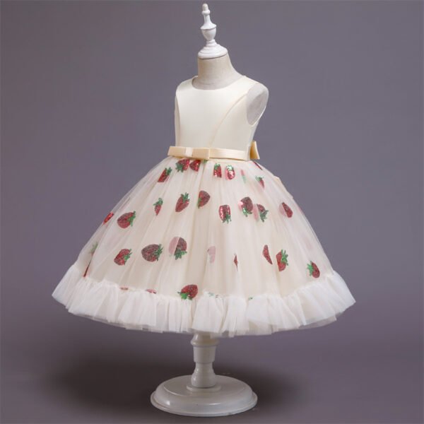 Bordados de Fresa Amable Vestido Niña TQE044