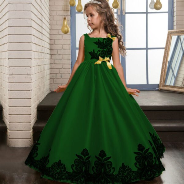 Vestido Niña de Rado Con Bordo de Encaje TQE086