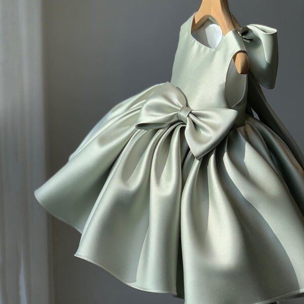 Clasico Mint Vestido Niña de Raso para Bautizo TQL05