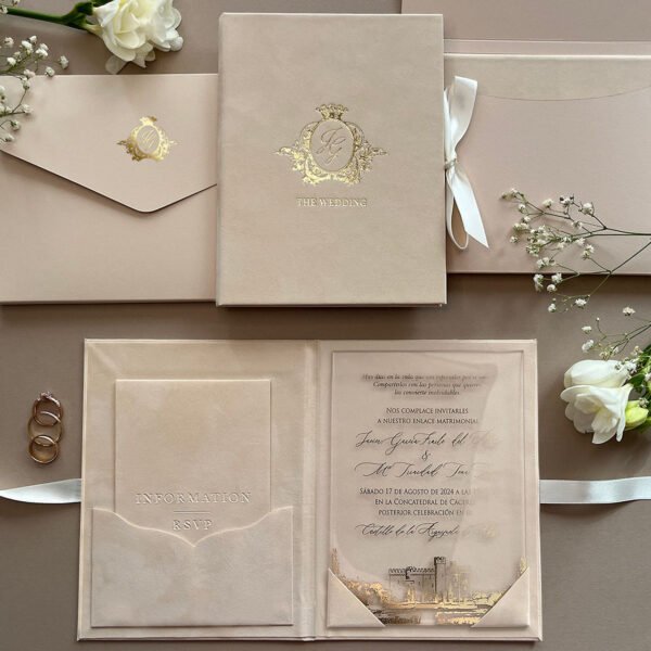 Envolvente de terciopelo