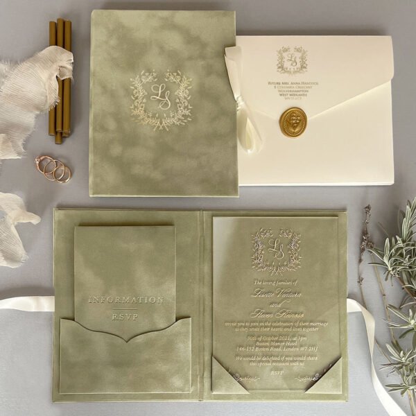 Envolvente de terciopelo